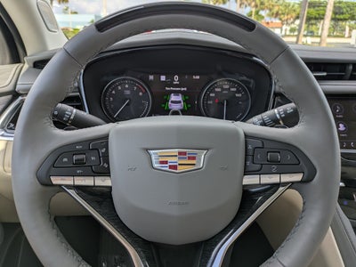 2025 Cadillac XT6 Premium Luxury
