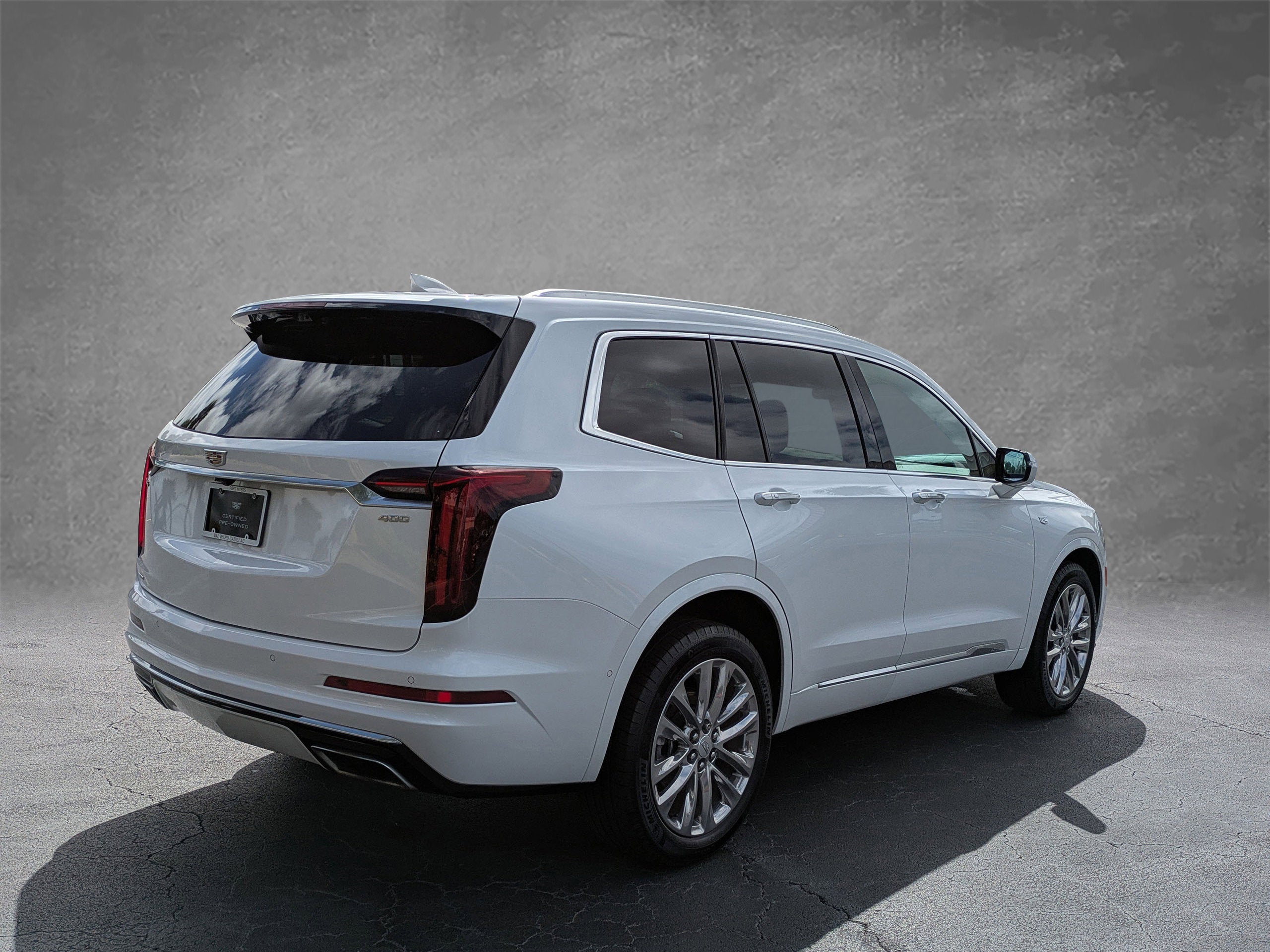 2023 Cadillac XT6 Premium Luxury