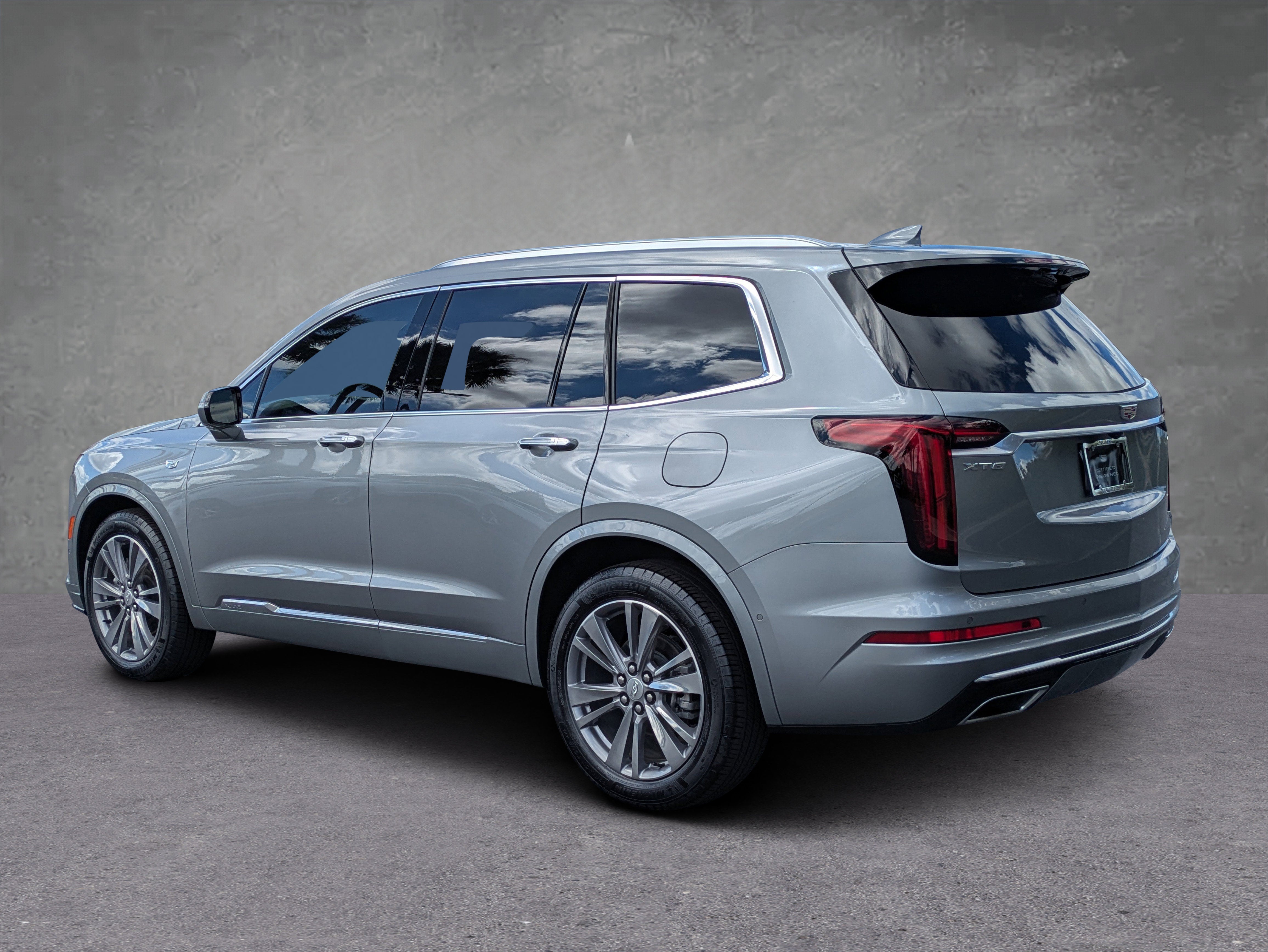 2025 Cadillac XT6 Premium Luxury