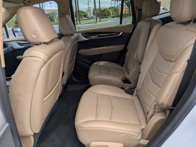 2022 Cadillac XT6 Premium Luxury