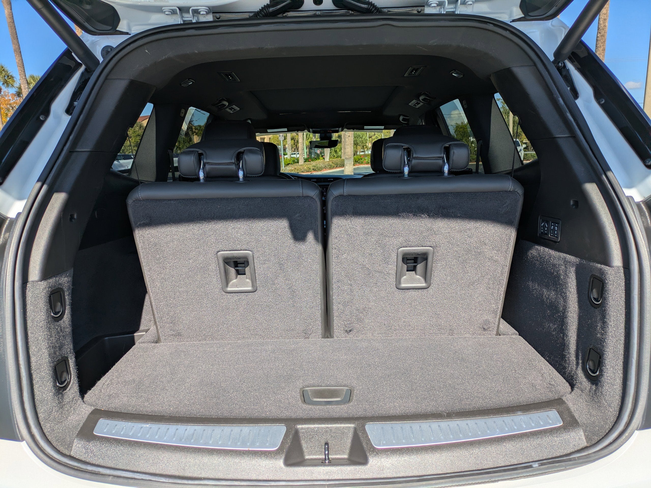 2025 Cadillac XT6 Sport