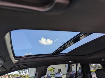 2025 Cadillac XT6 Sport