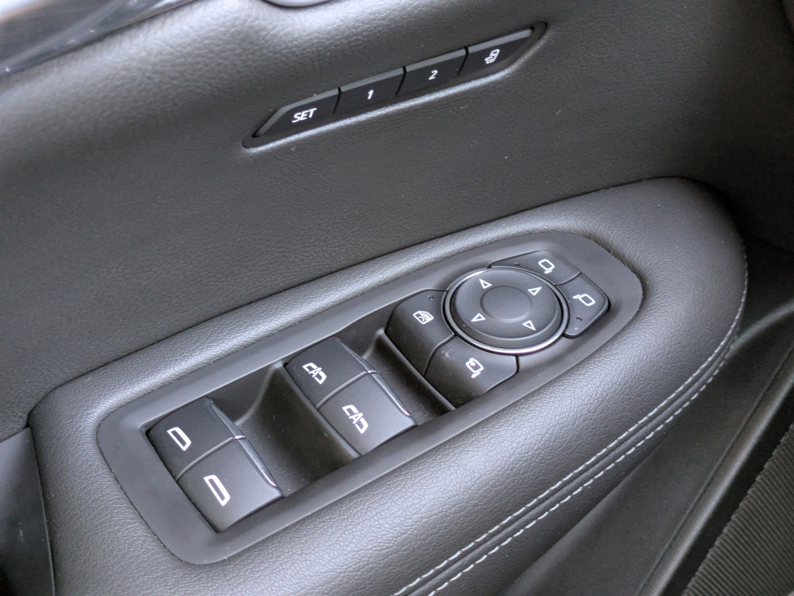 2025 Cadillac XT6 Sport