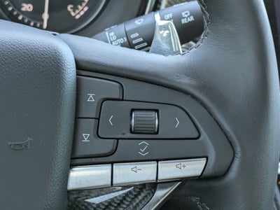 2025 Cadillac XT6 Sport