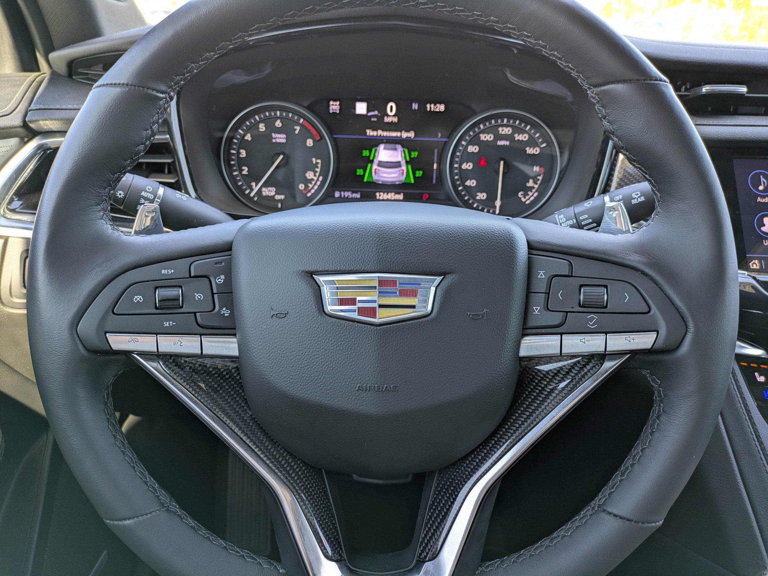 2025 Cadillac XT6 Sport