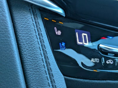 2025 Cadillac XT6 Sport