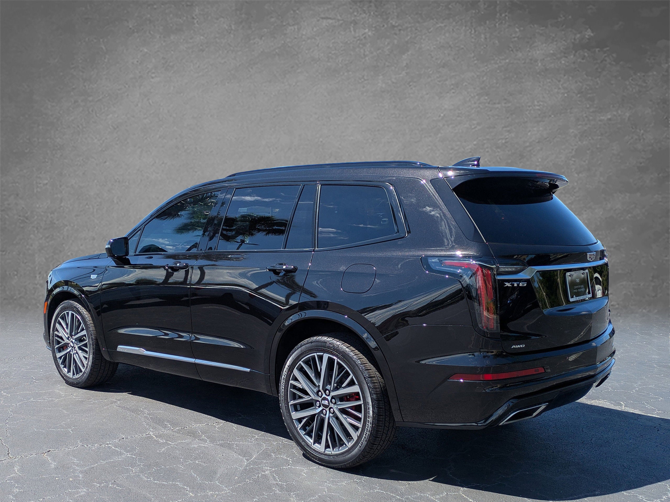 2025 Cadillac XT6 Sport