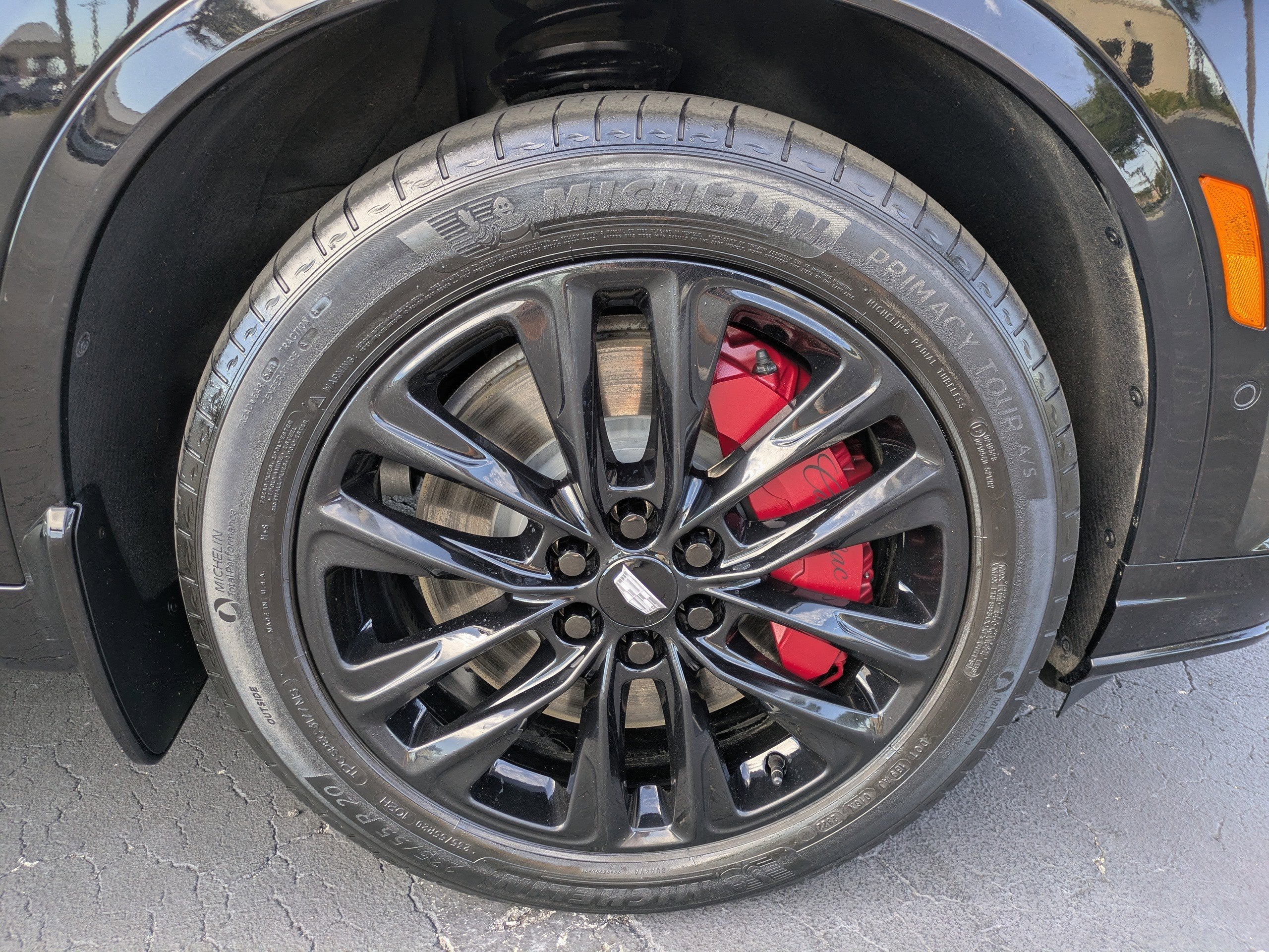 2023 Cadillac XT6 Sport