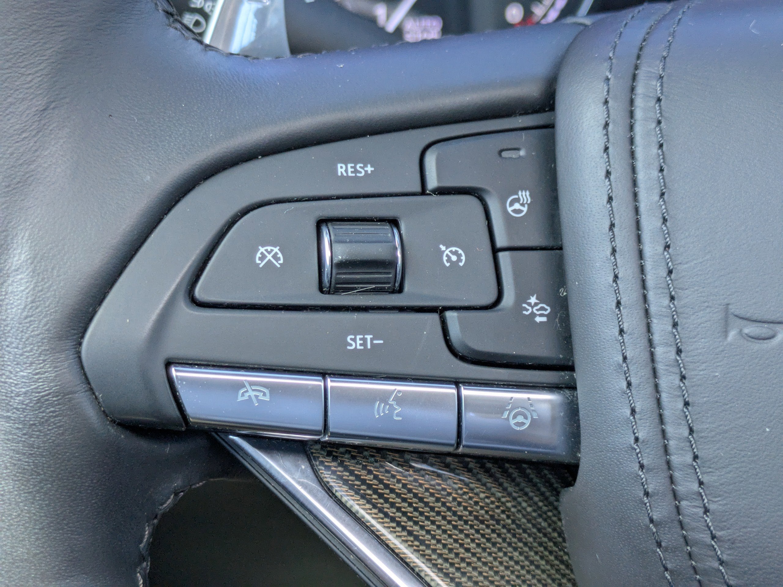 2023 Cadillac XT6 Sport