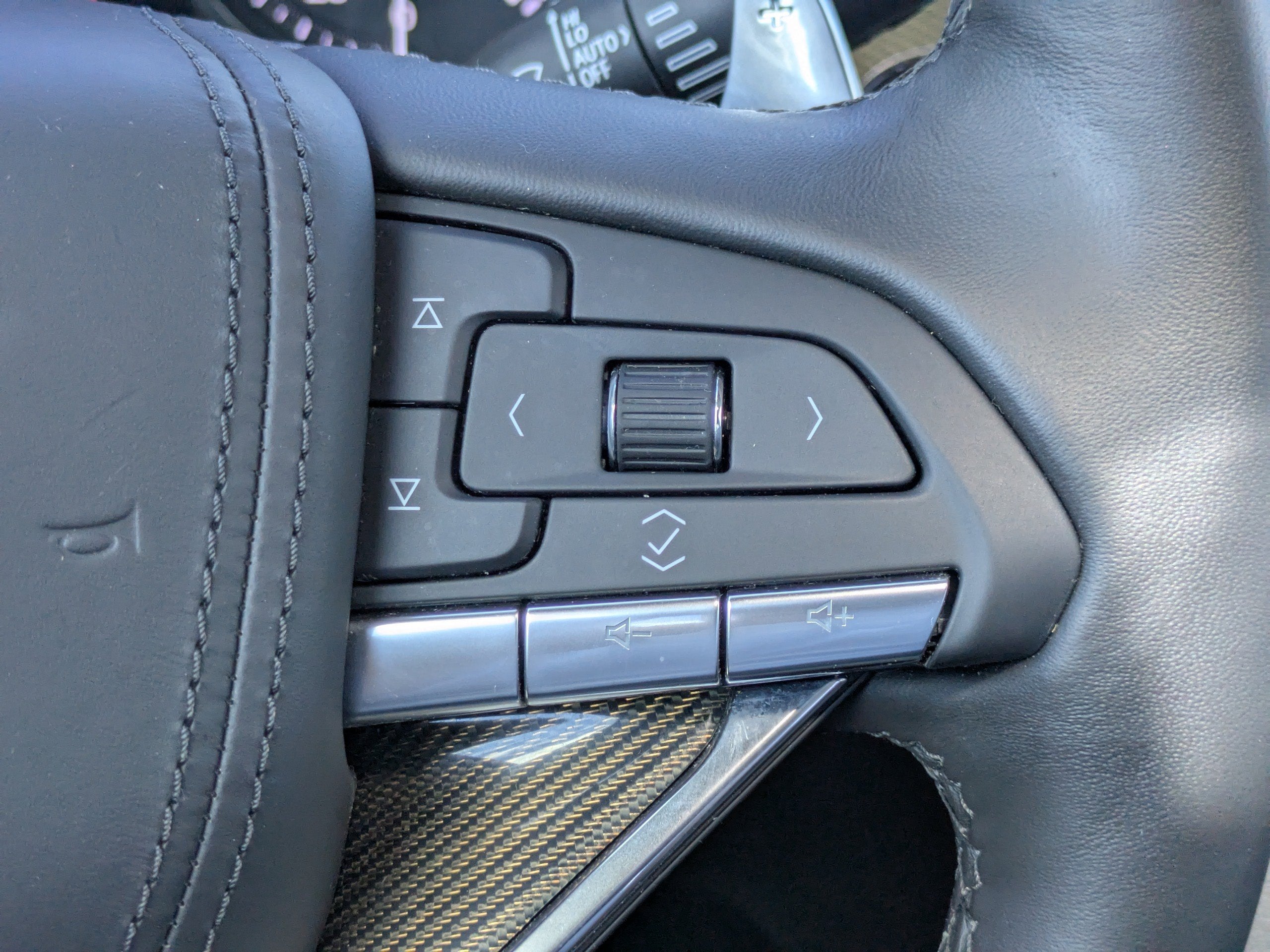 2023 Cadillac XT6 Sport