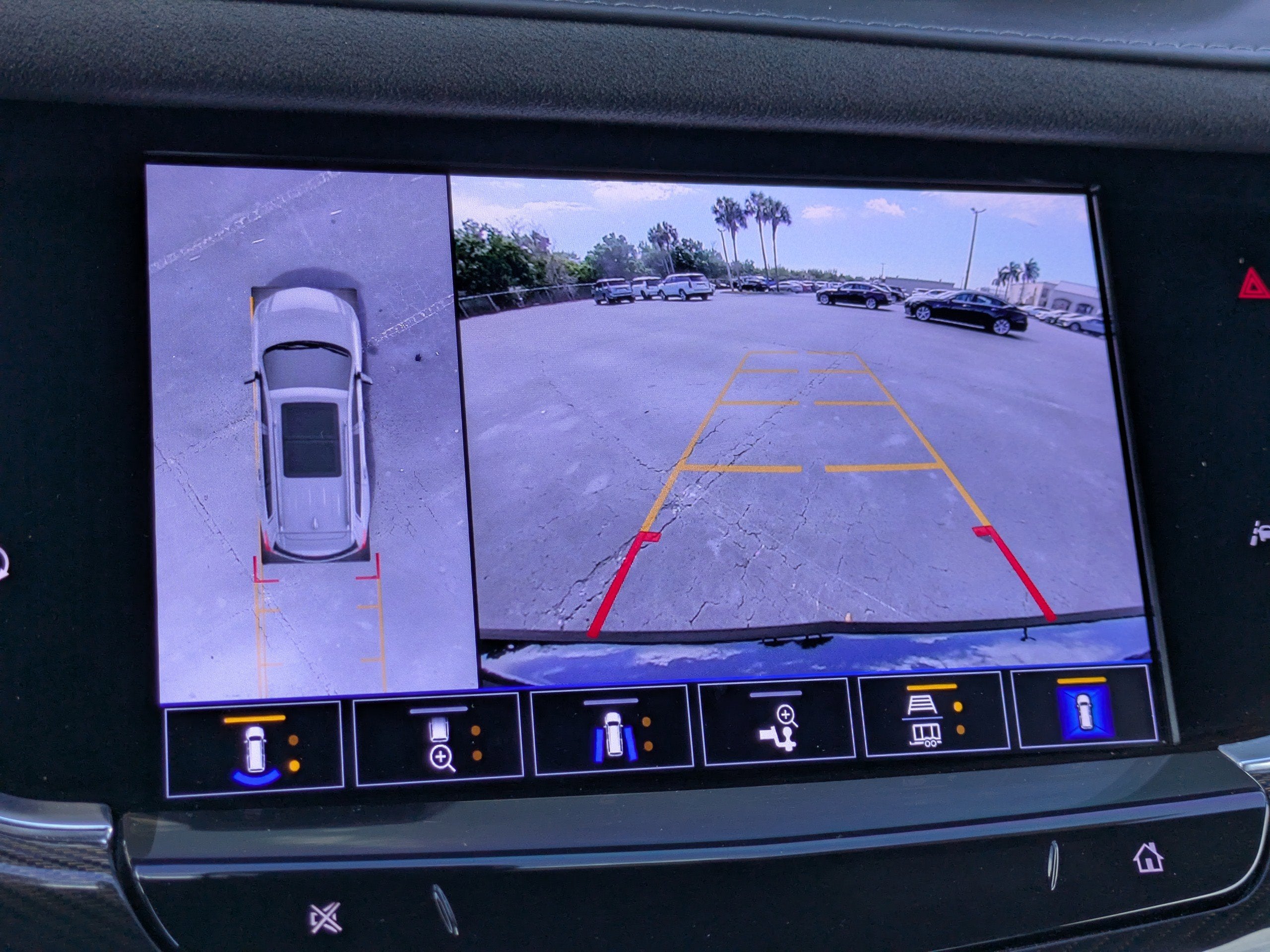 2023 Cadillac XT6 Sport