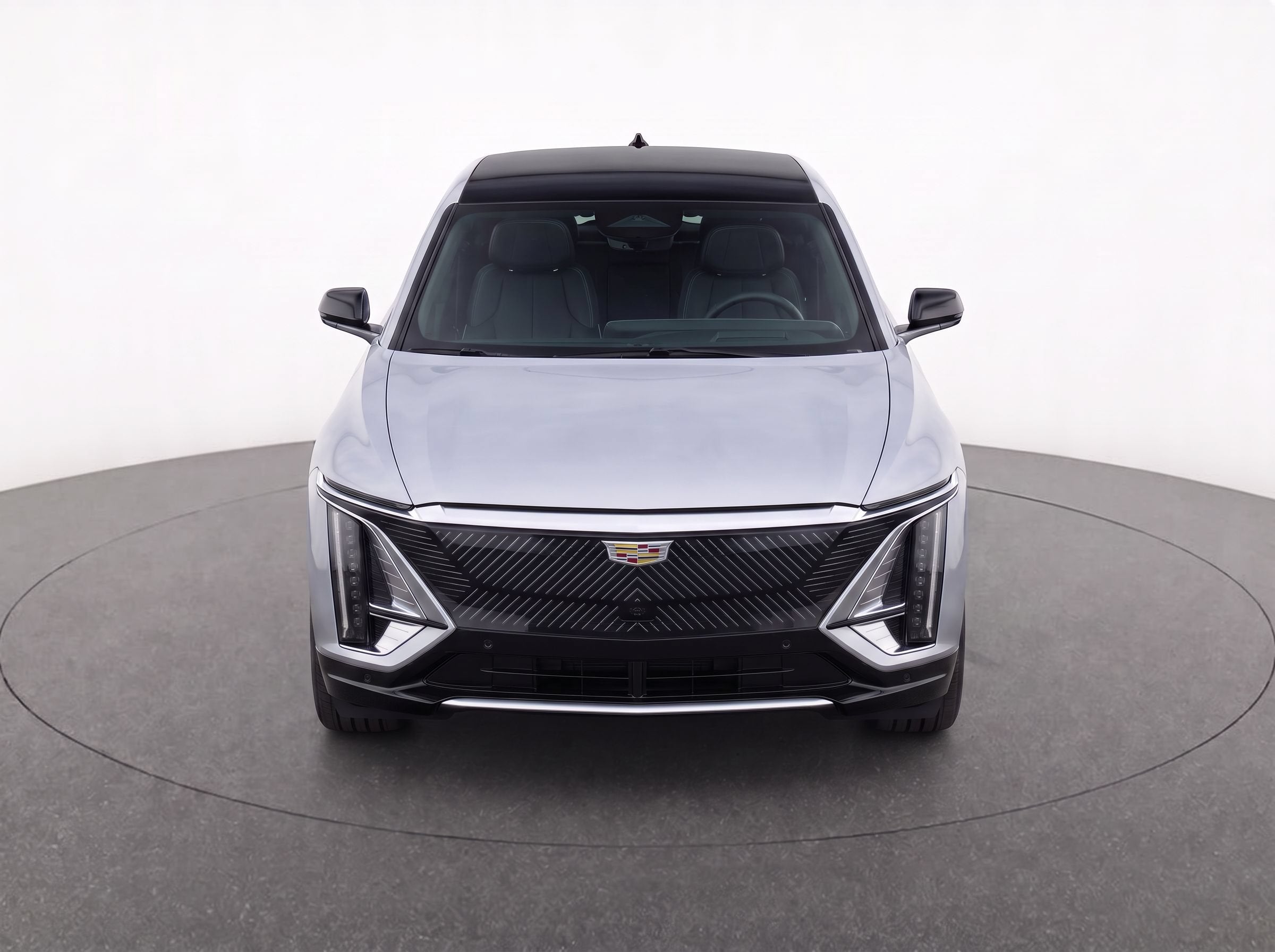2024 Cadillac LYRIQ Luxury 2