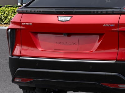 2025 Cadillac LYRIQ Luxury 2