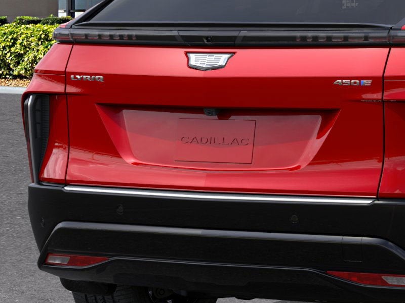 2025 Cadillac LYRIQ Luxury 2