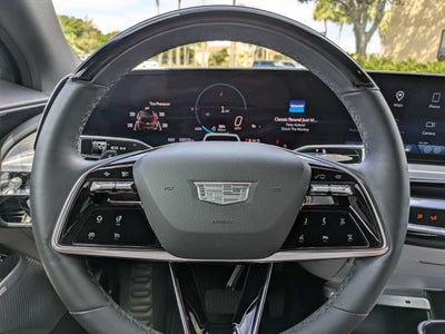 2024 Cadillac LYRIQ Luxury 2