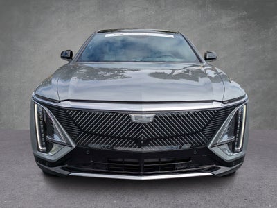 2024 Cadillac LYRIQ Luxury 2