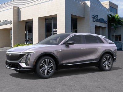 2025 Cadillac LYRIQ Luxury 2