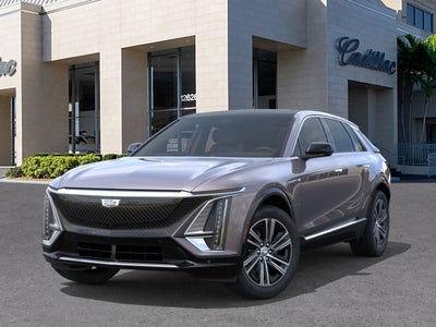 2025 Cadillac LYRIQ Luxury 2