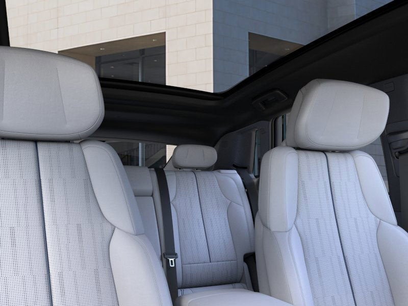 2025 Cadillac LYRIQ Sport 1