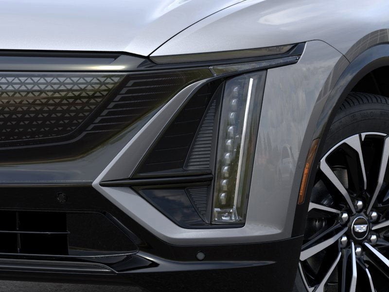2025 Cadillac LYRIQ Sport 2