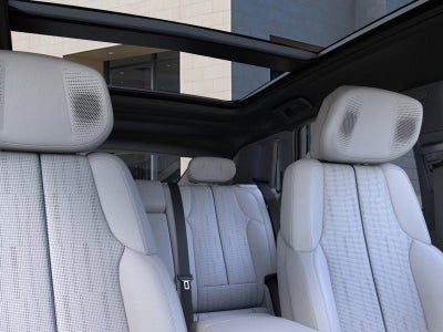 2025 Cadillac LYRIQ Sport 3