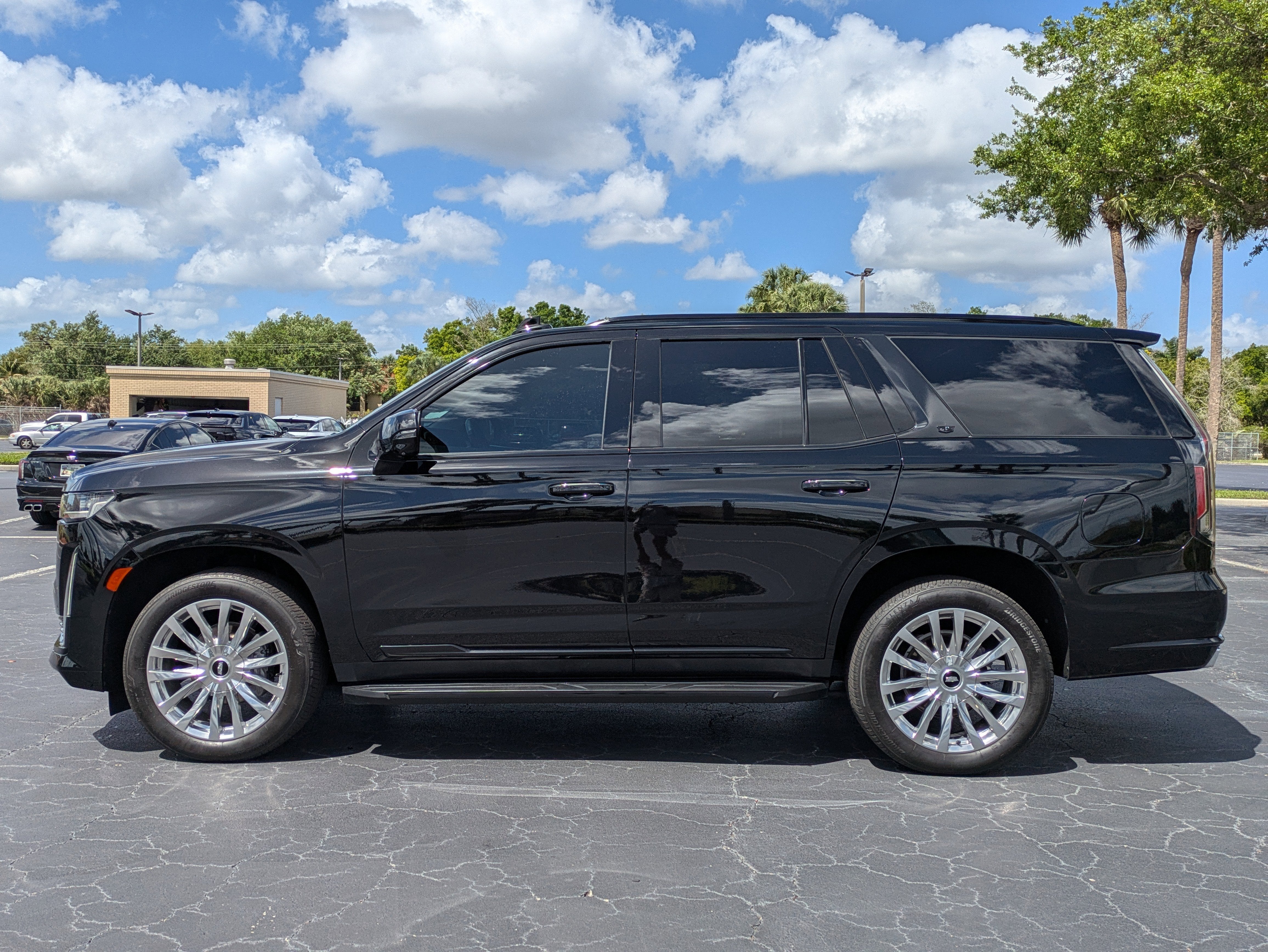 2021 Cadillac Escalade Luxury