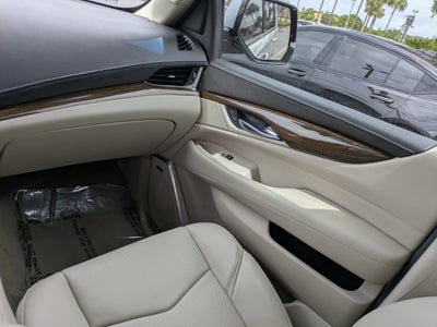 2019 Cadillac Escalade Luxury