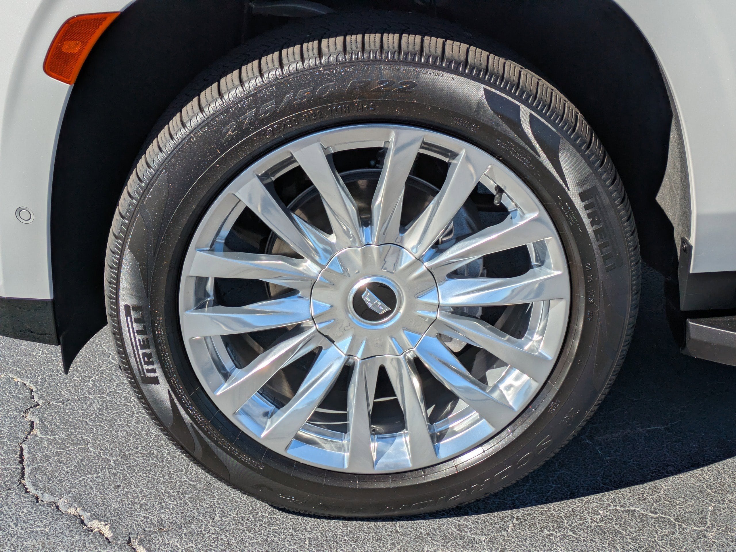 2022 Cadillac Escalade Premium Luxury