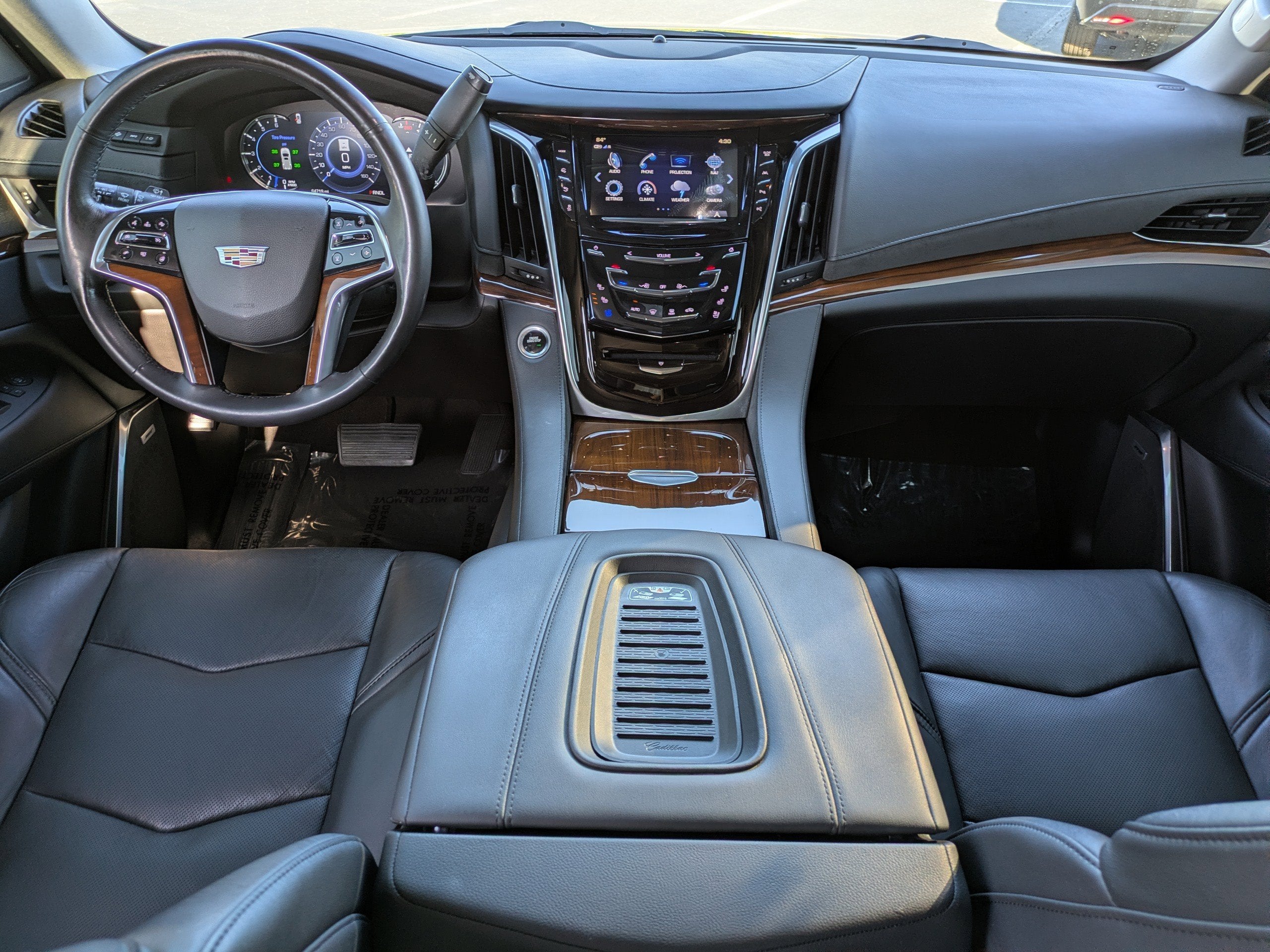 2019 Cadillac Escalade Luxury