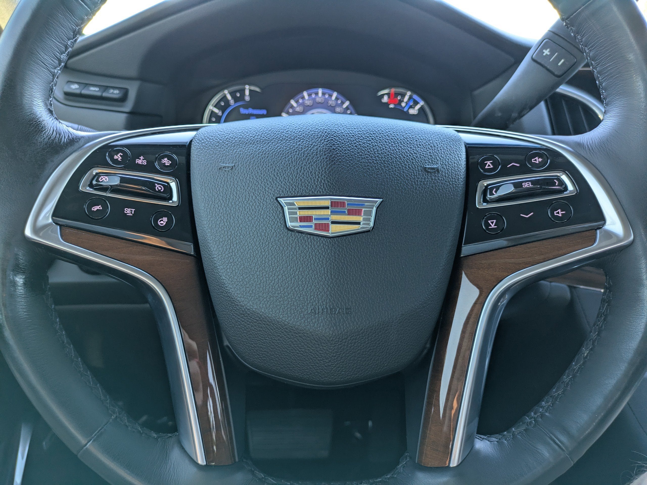 2019 Cadillac Escalade Luxury