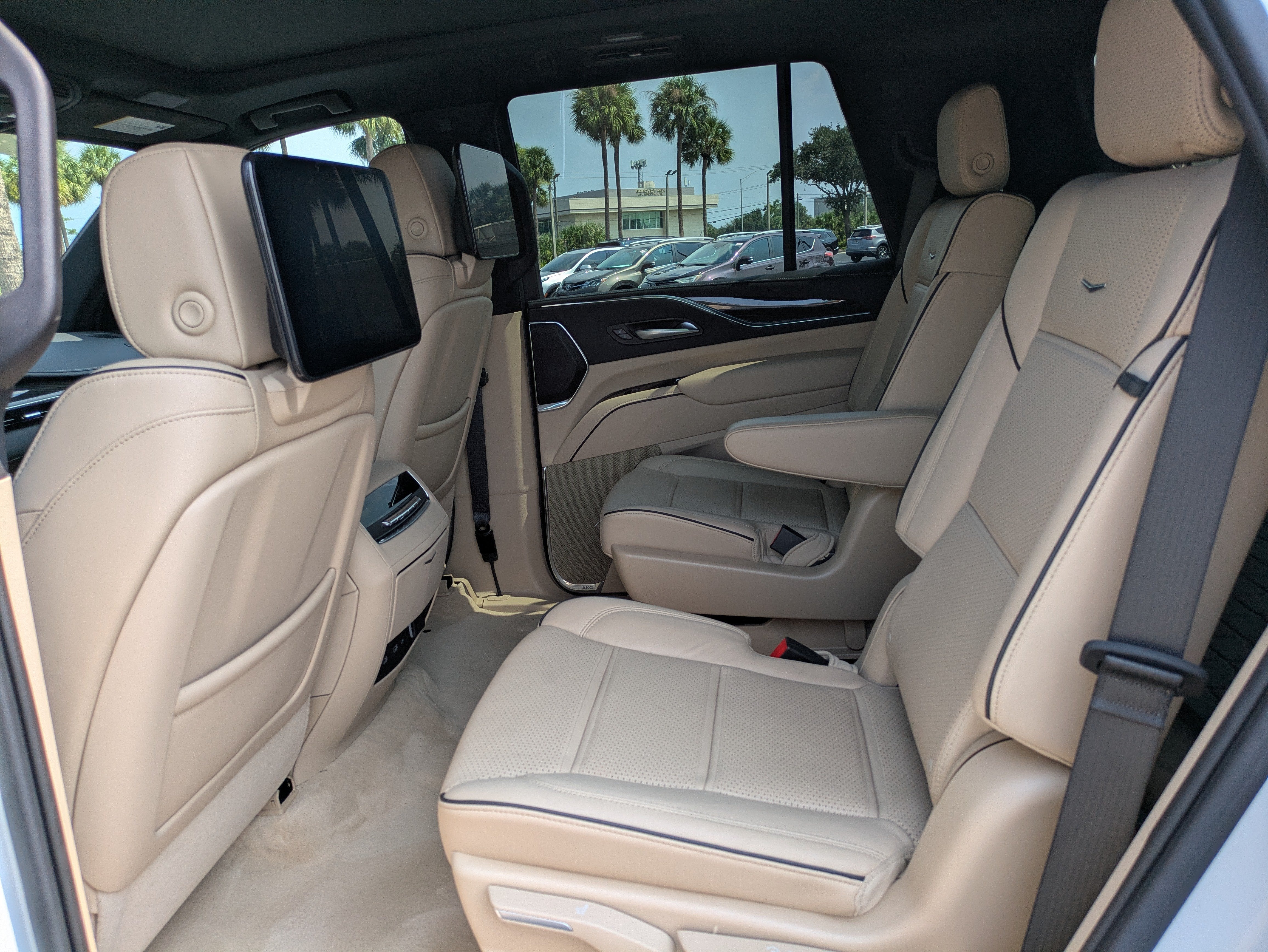 2024 Cadillac Escalade Premium Luxury