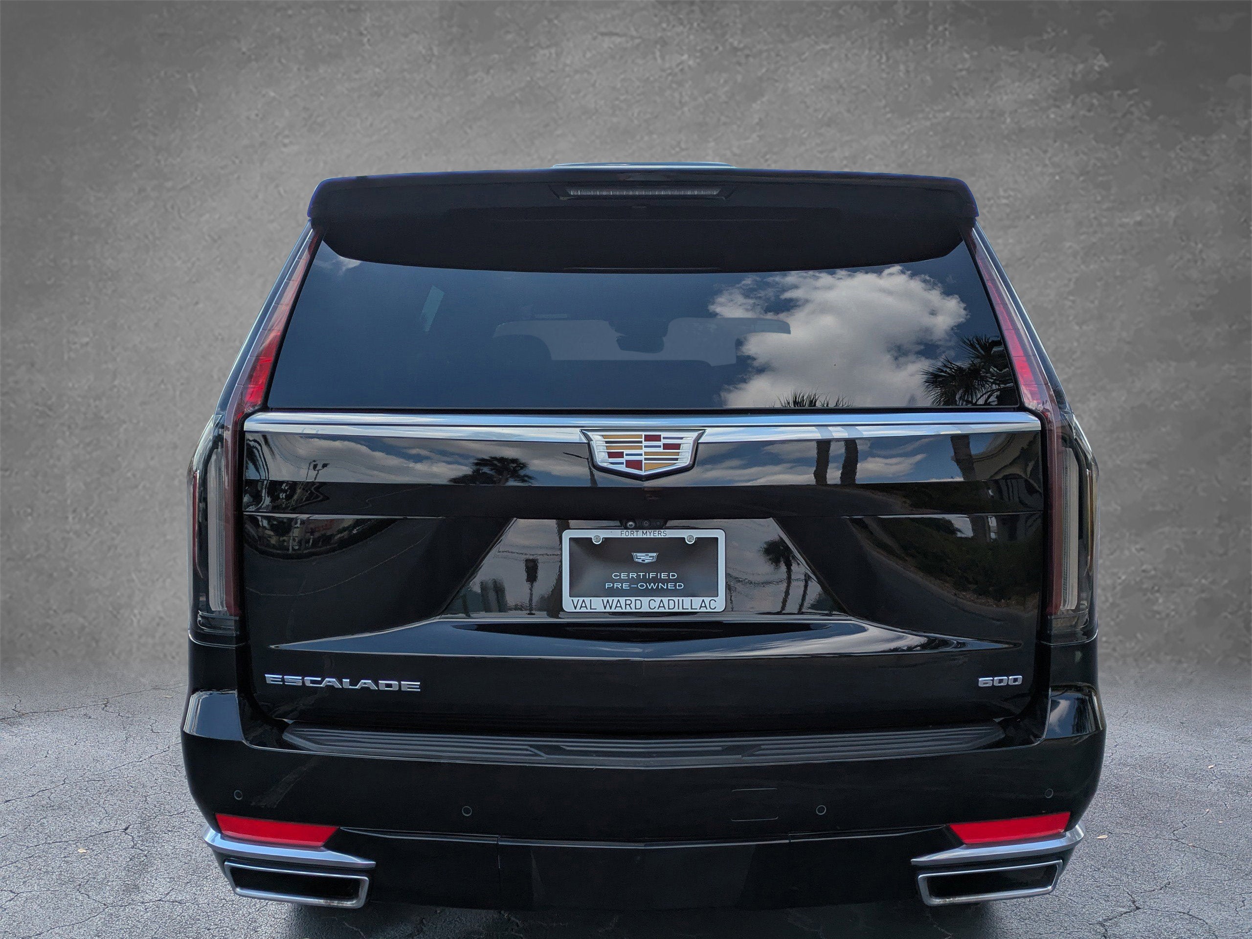 2023 Cadillac Escalade Premium Luxury