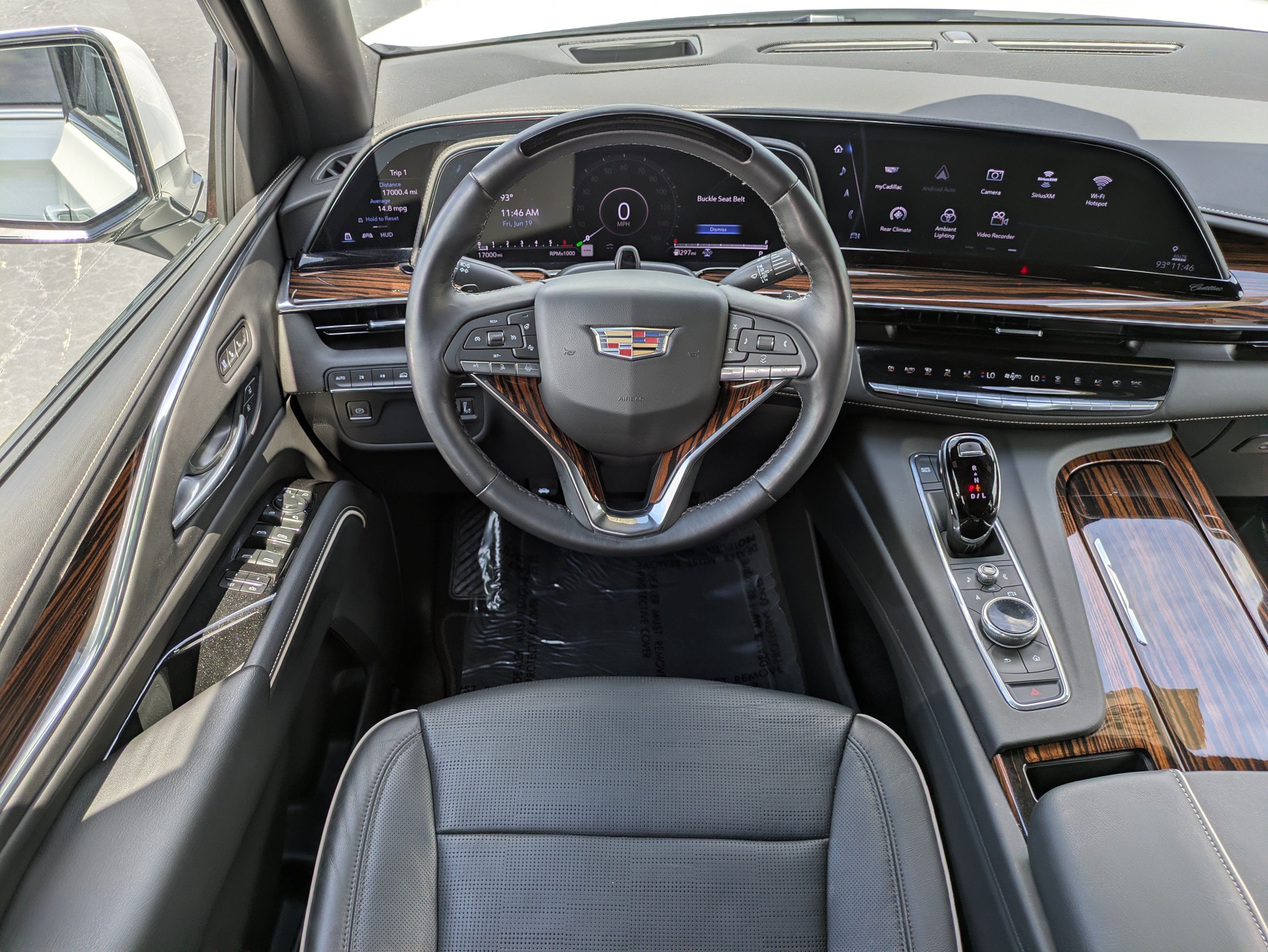 2023 Cadillac Escalade Premium Luxury