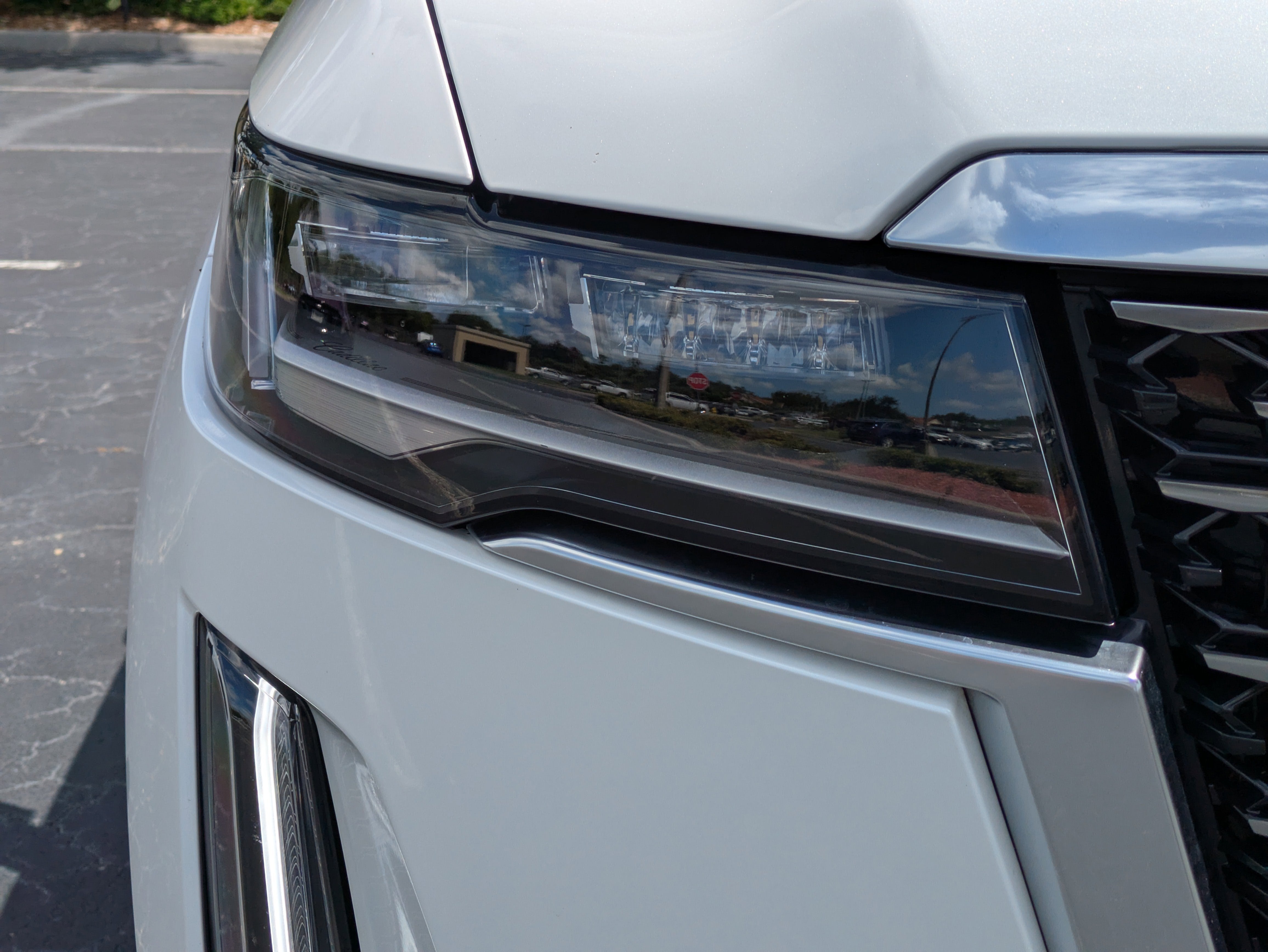 2022 Cadillac Escalade Premium Luxury