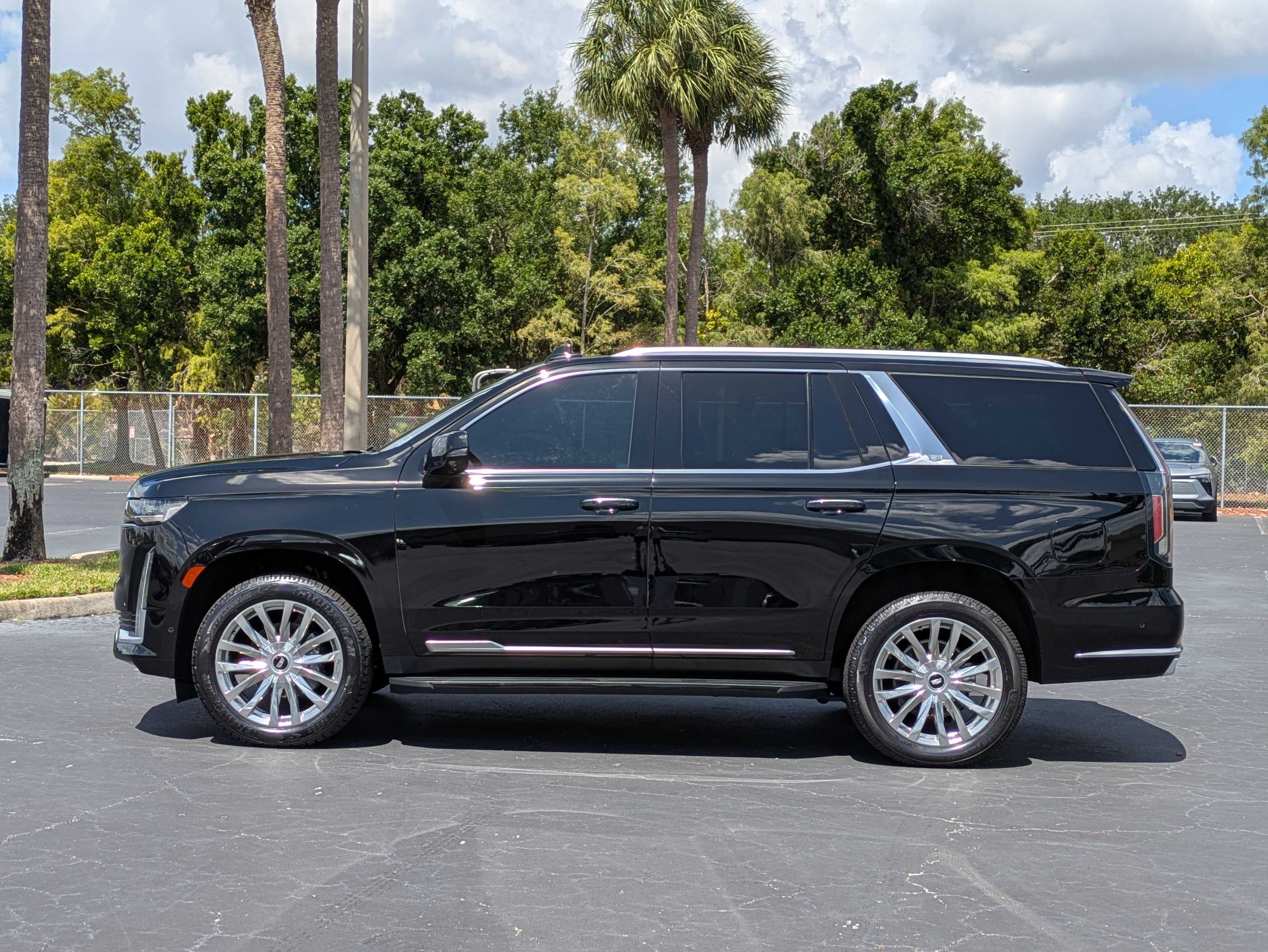 2021 Cadillac Escalade Premium Luxury