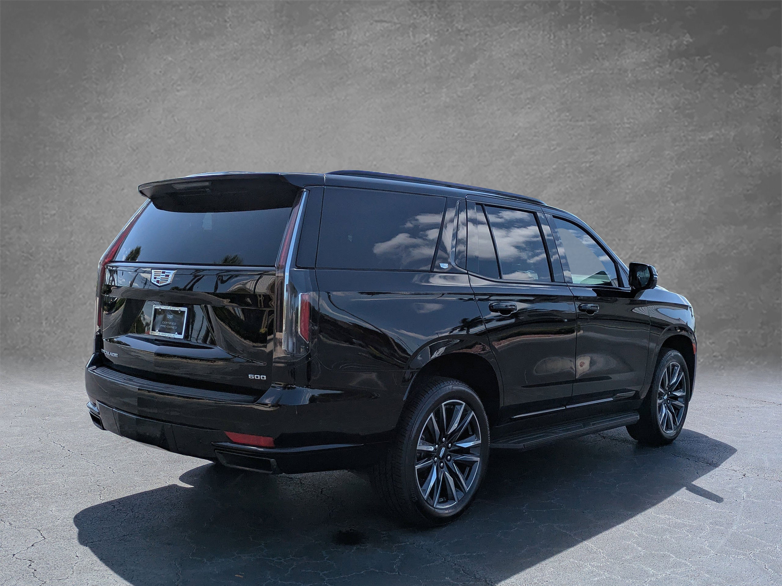 2024 Cadillac Escalade Sport