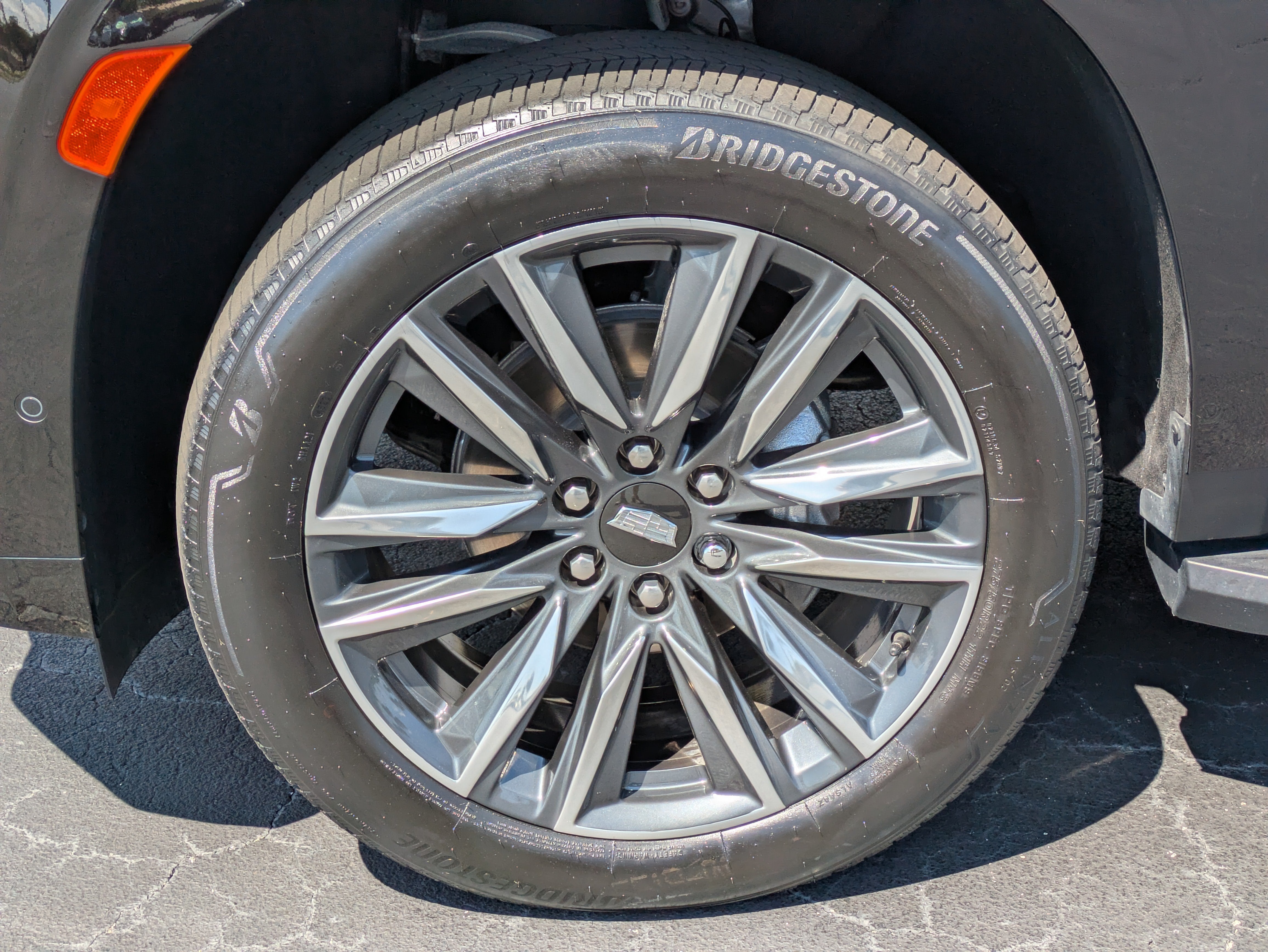 2024 Cadillac Escalade Sport