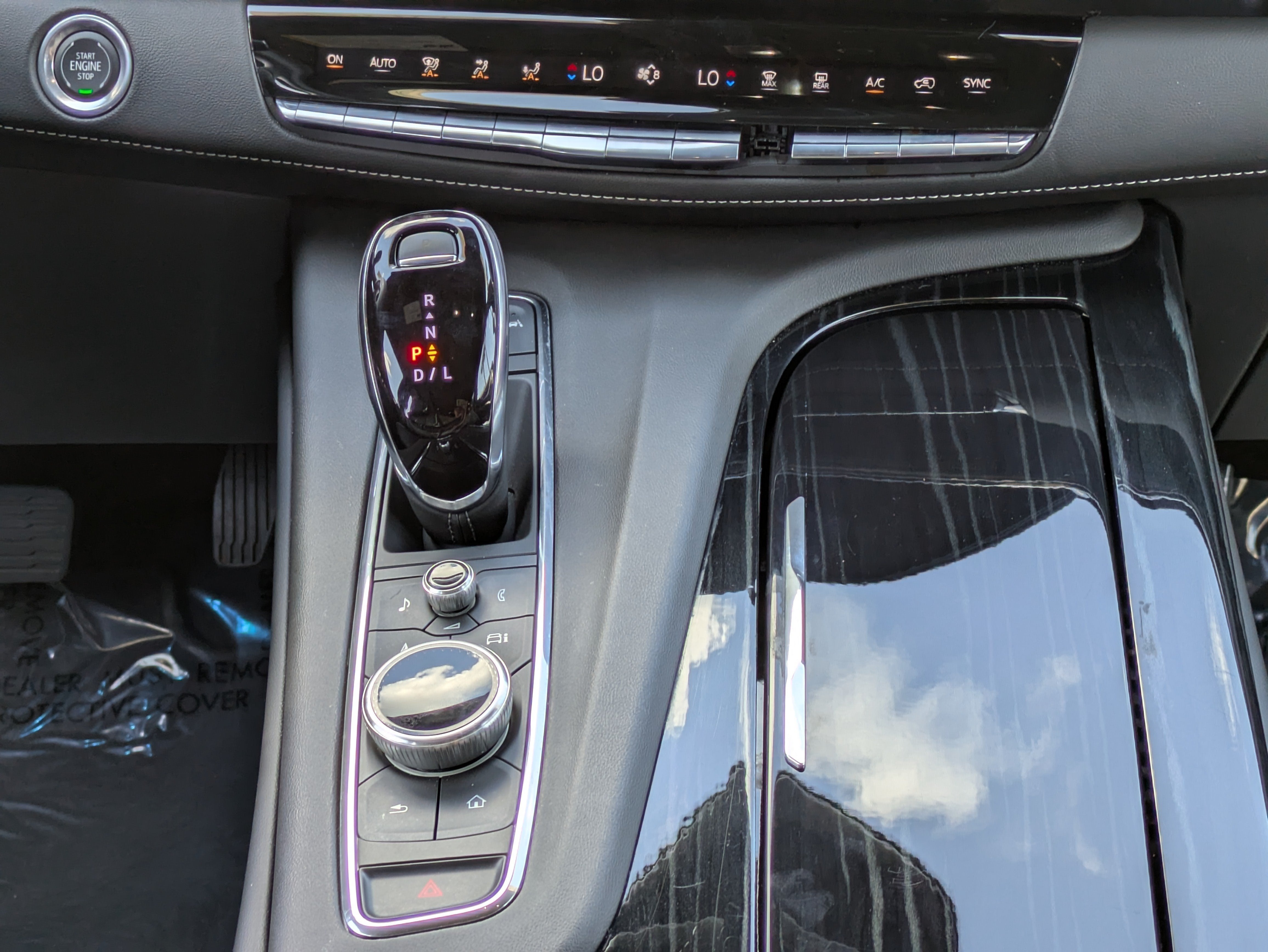 2024 Cadillac Escalade Sport