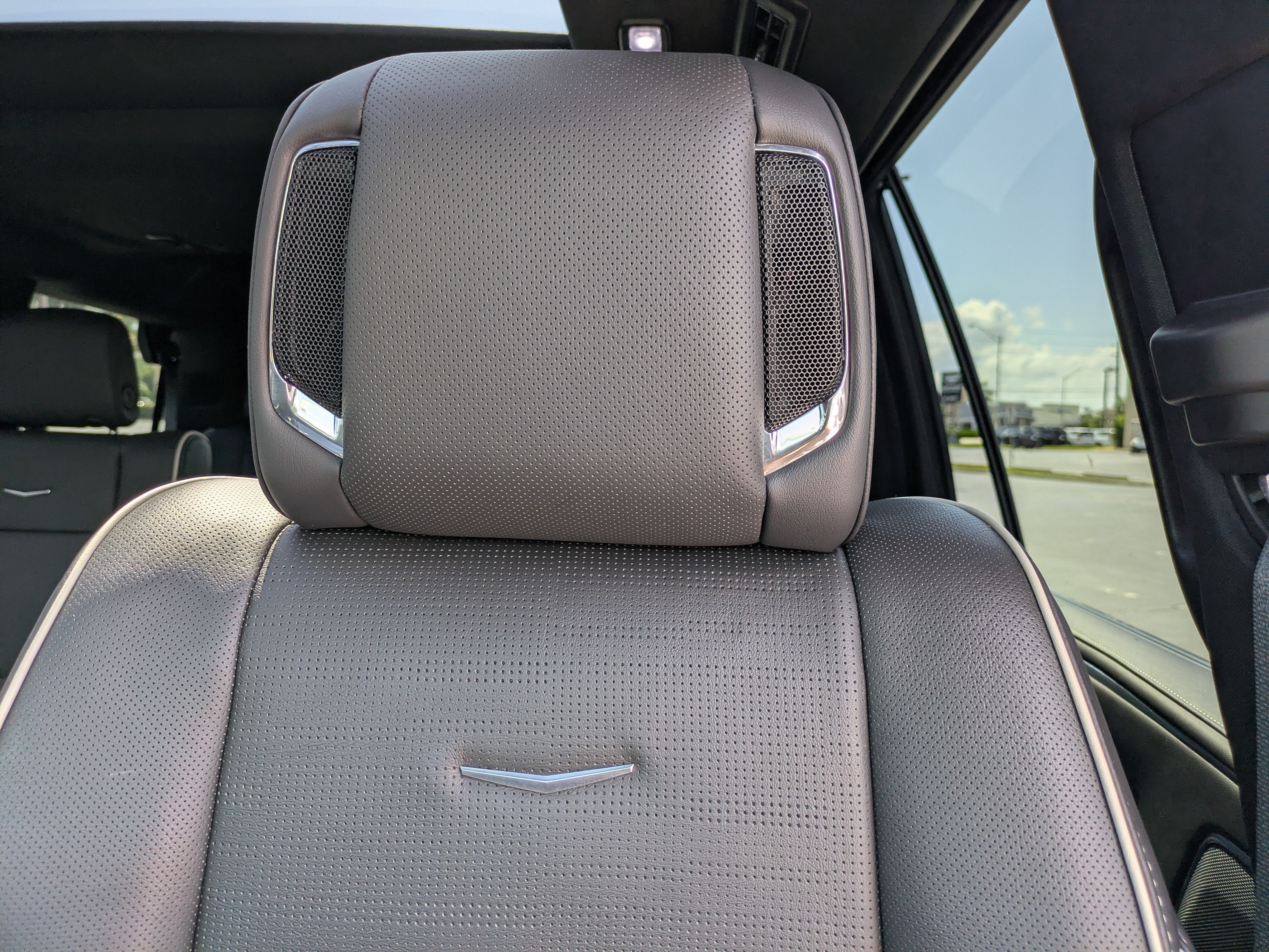 2024 Cadillac Escalade Sport
