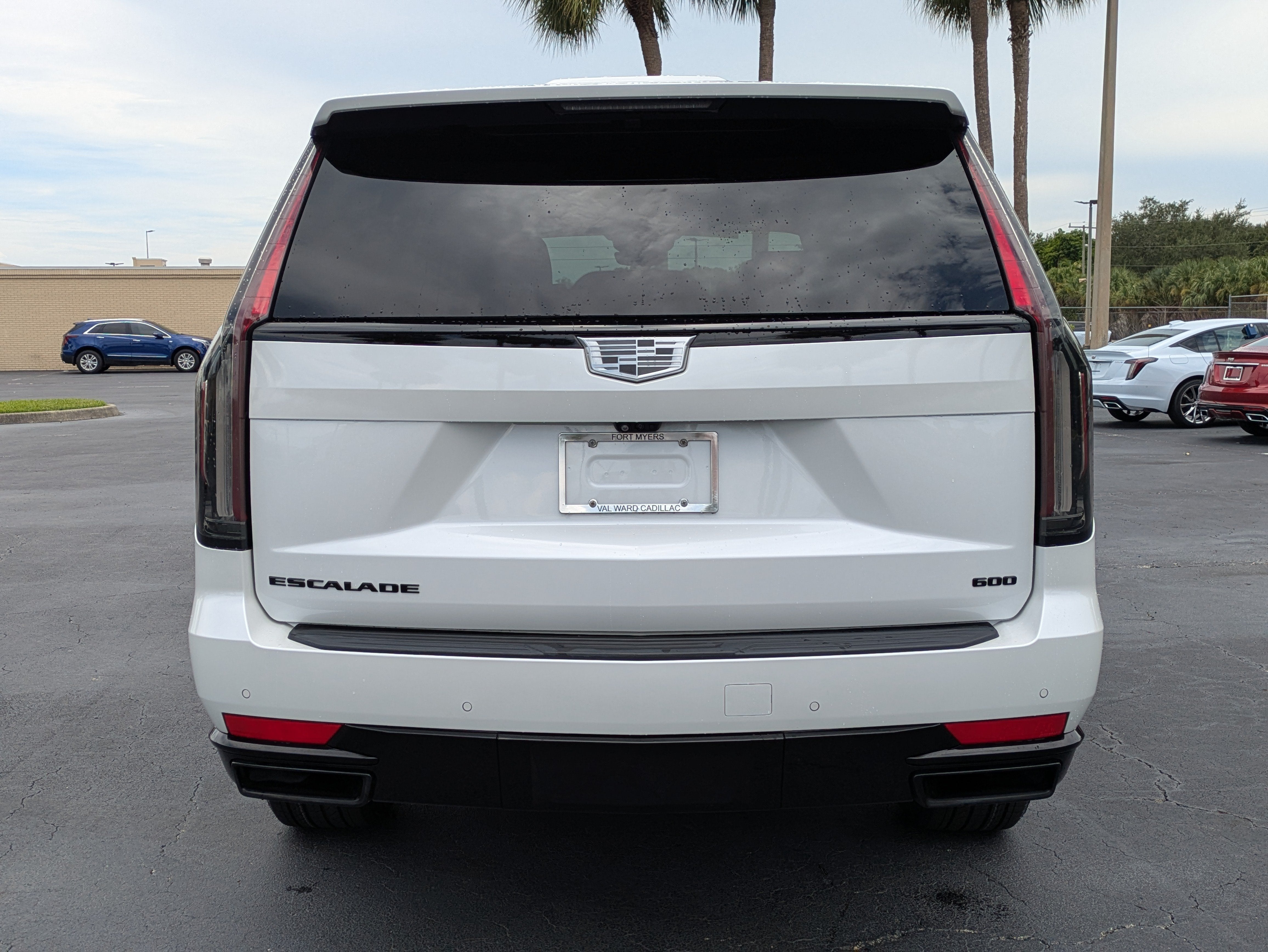 2023 Cadillac Escalade 4WD Sport