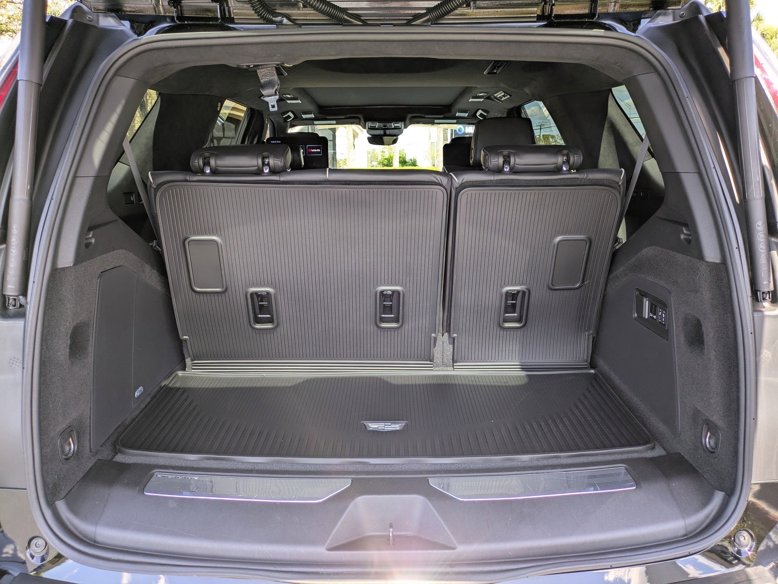 2024 Cadillac Escalade Sport Platinum