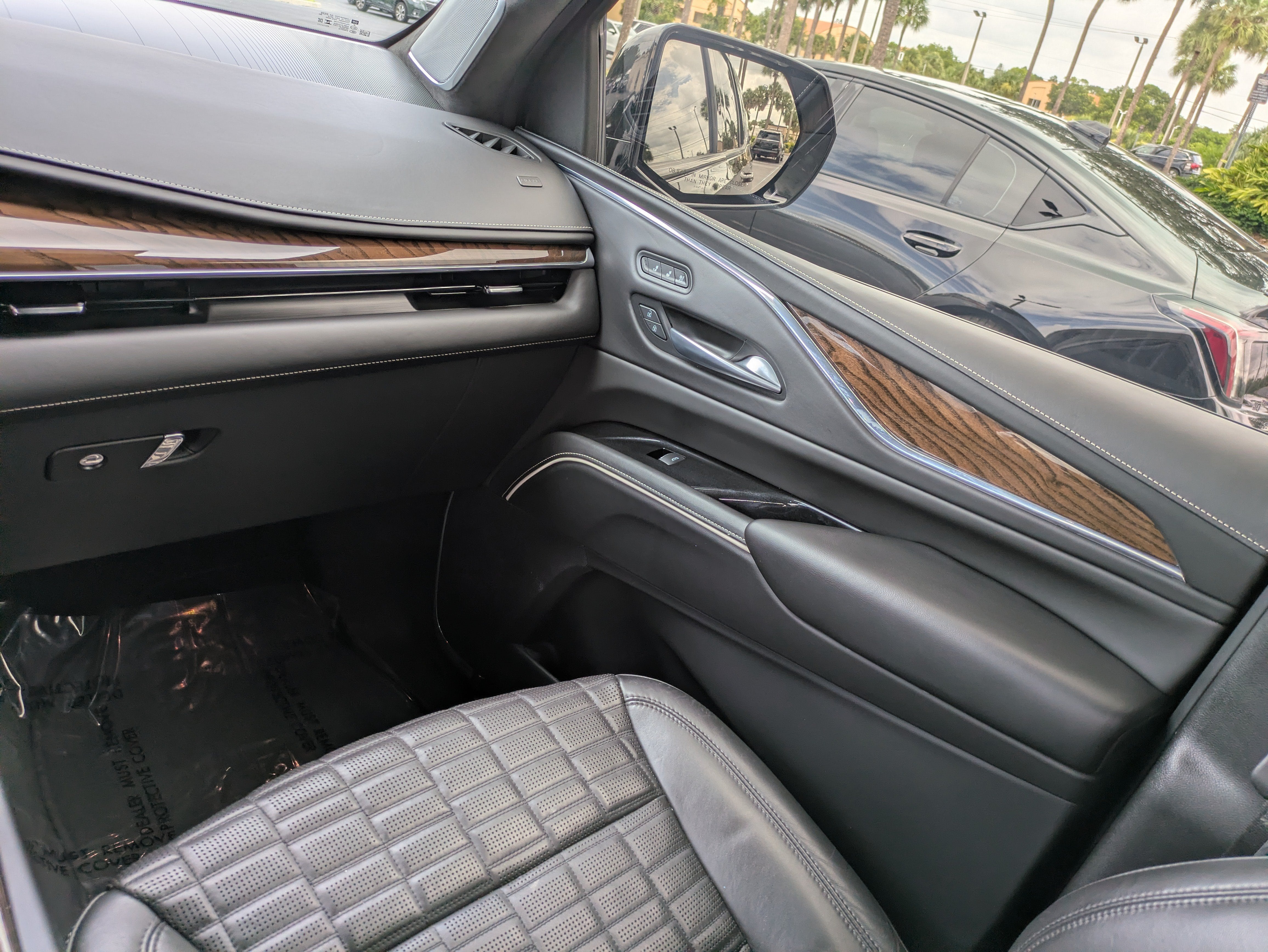 2023 Cadillac Escalade Sport Platinum