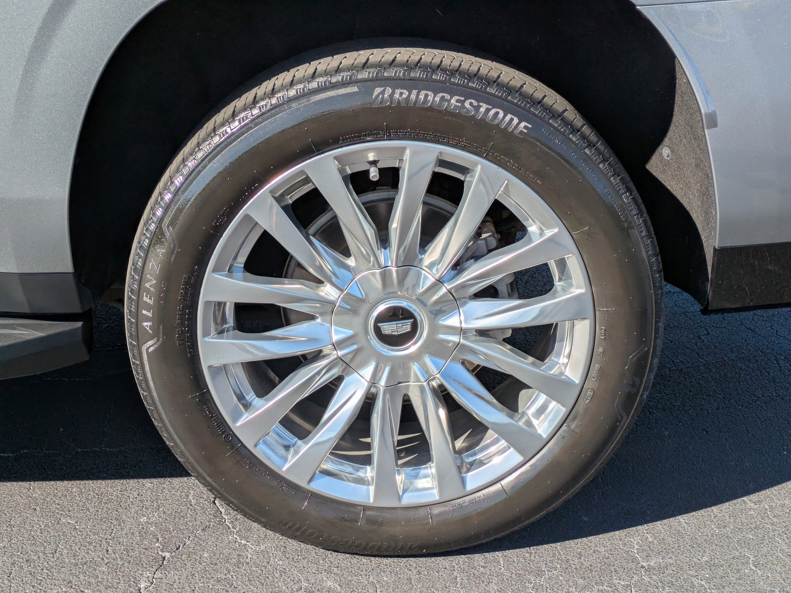 2023 Cadillac Escalade ESV Premium Luxury