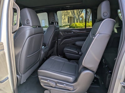 2023 Cadillac Escalade ESV Premium Luxury