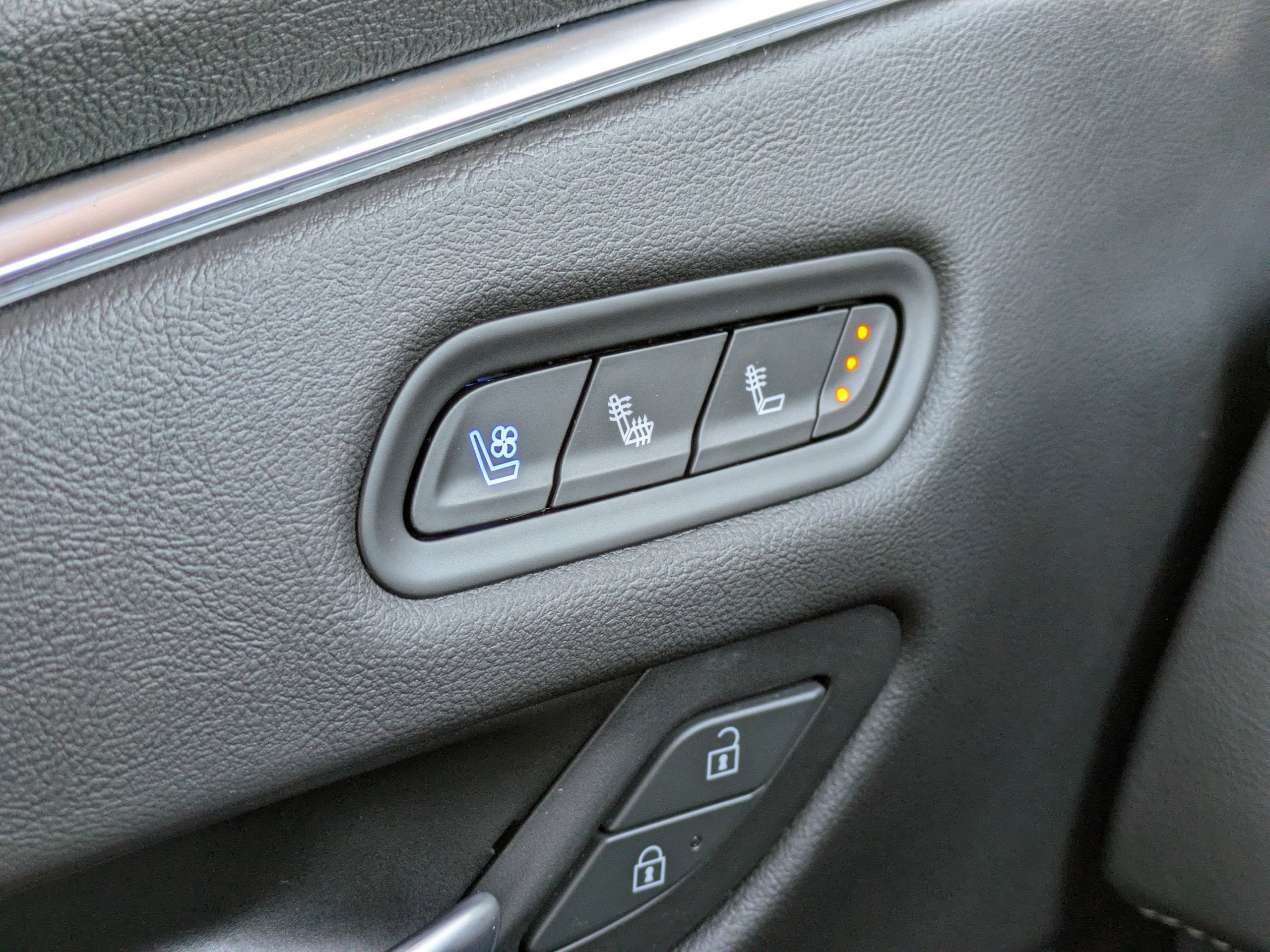 2023 Cadillac Escalade ESV Premium Luxury