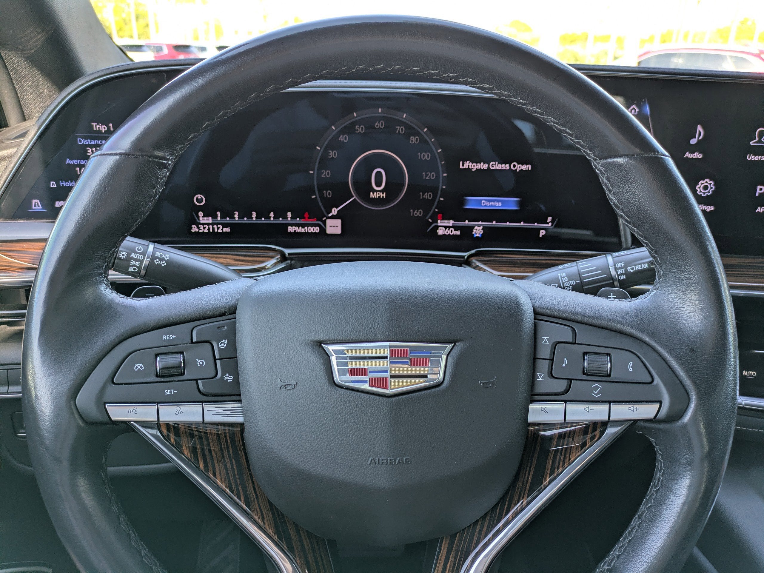 2023 Cadillac Escalade ESV Premium Luxury