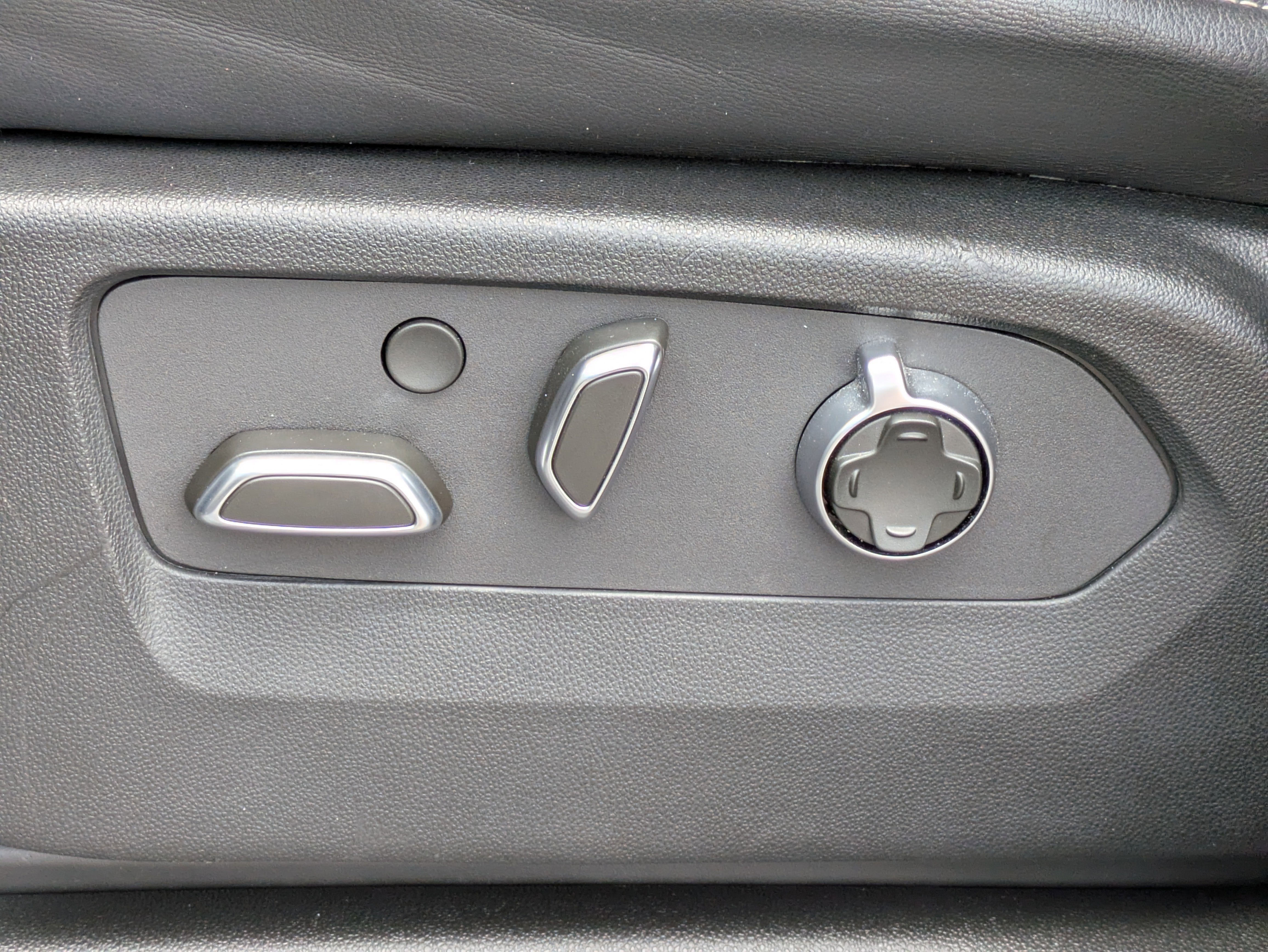 2024 Cadillac Escalade ESV Premium Luxury Platinum