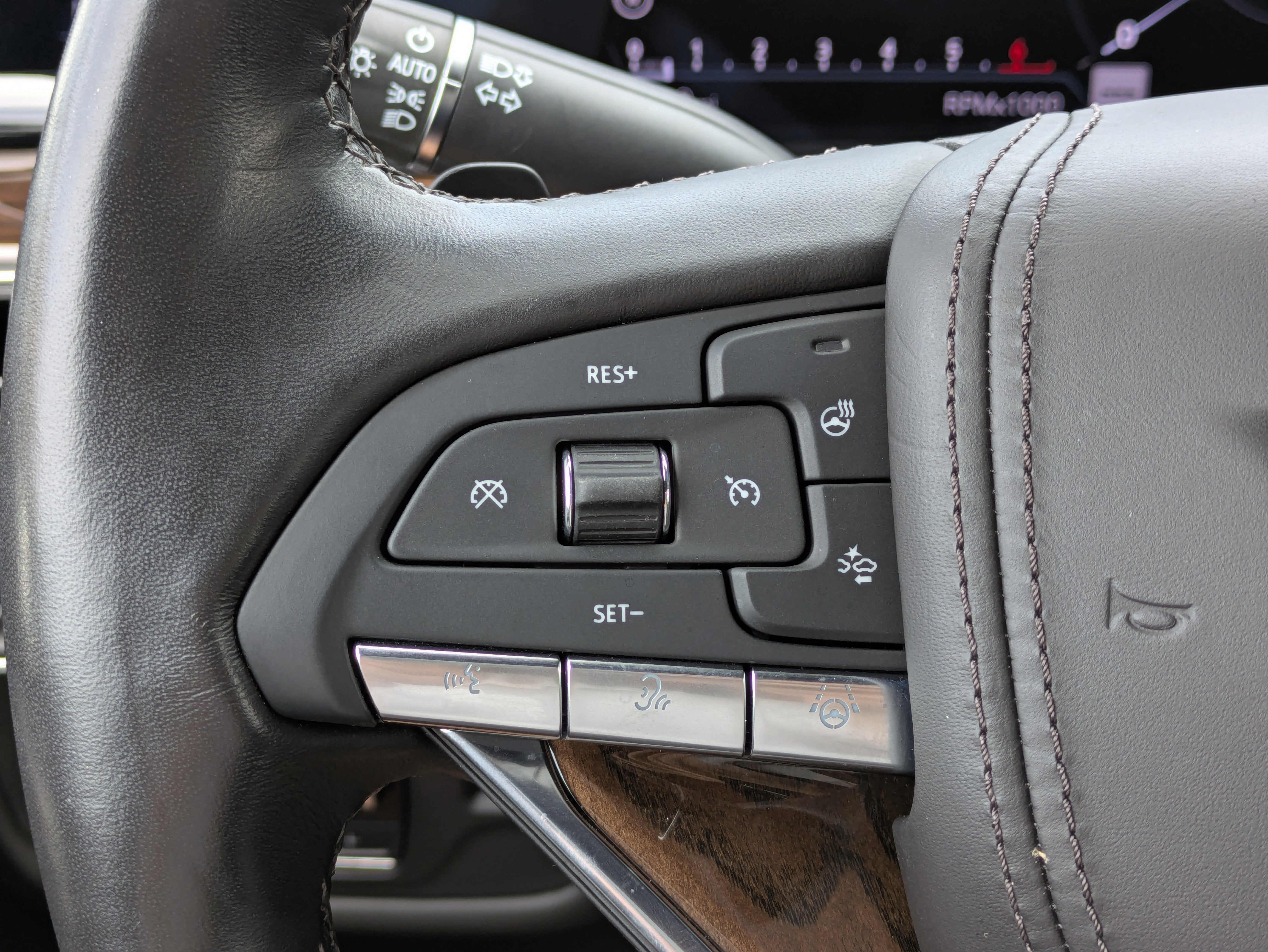 2024 Cadillac Escalade ESV Premium Luxury Platinum