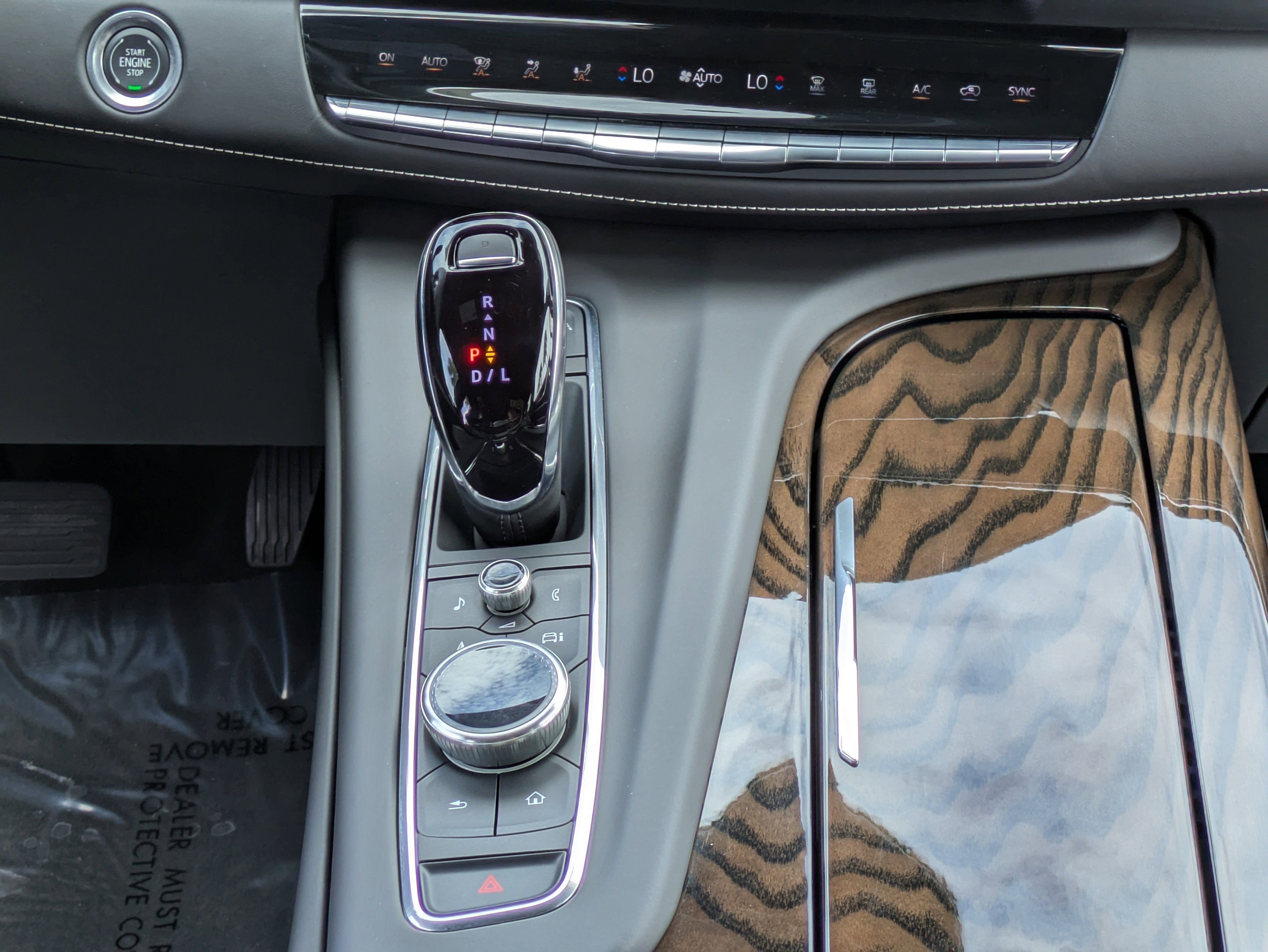 2024 Cadillac Escalade ESV Premium Luxury Platinum