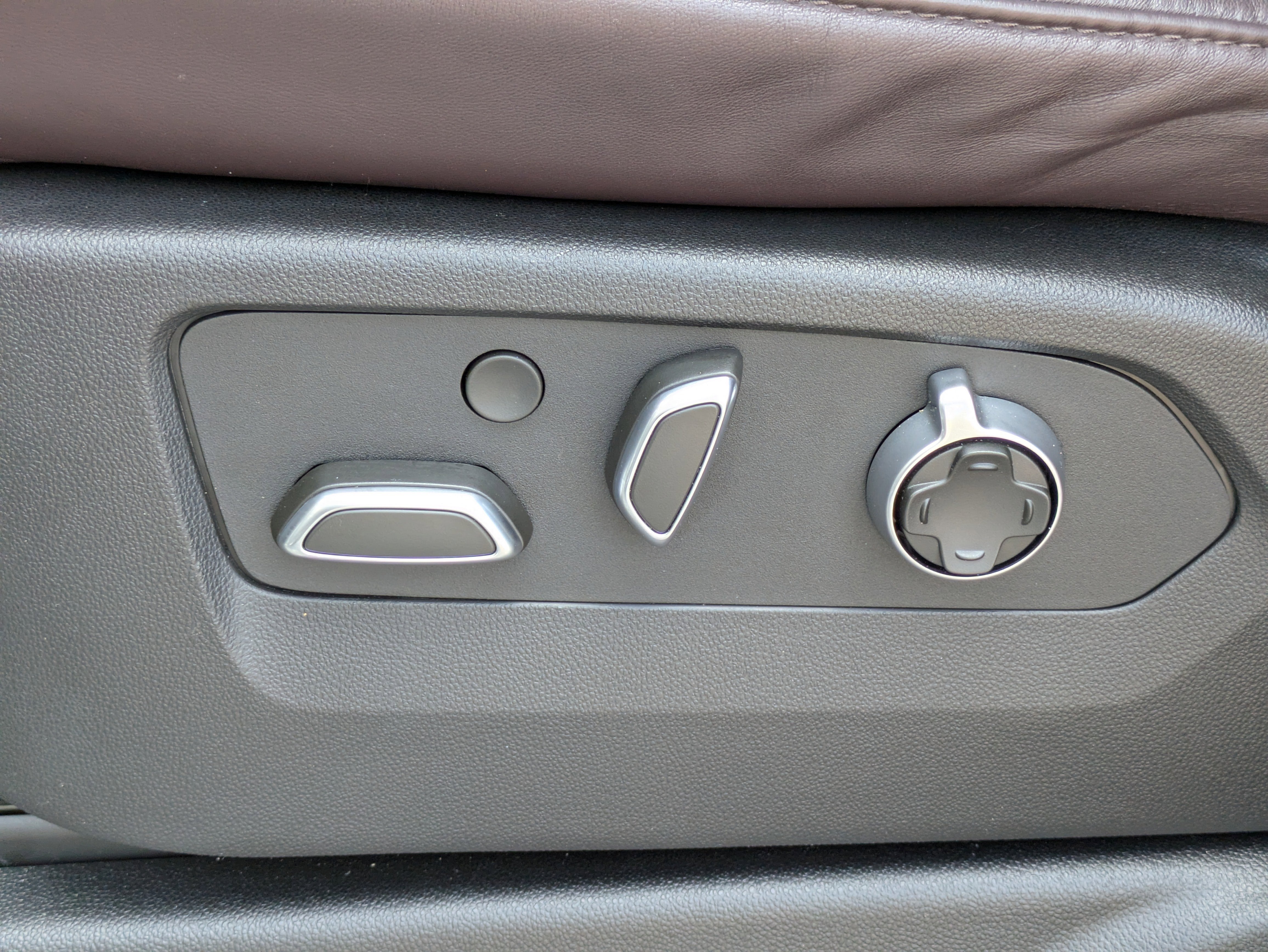 2024 Cadillac Escalade ESV Sport Platinum